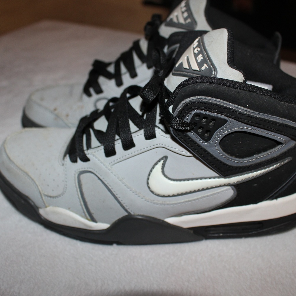 Nike Air Flight '89 Wolf Grey